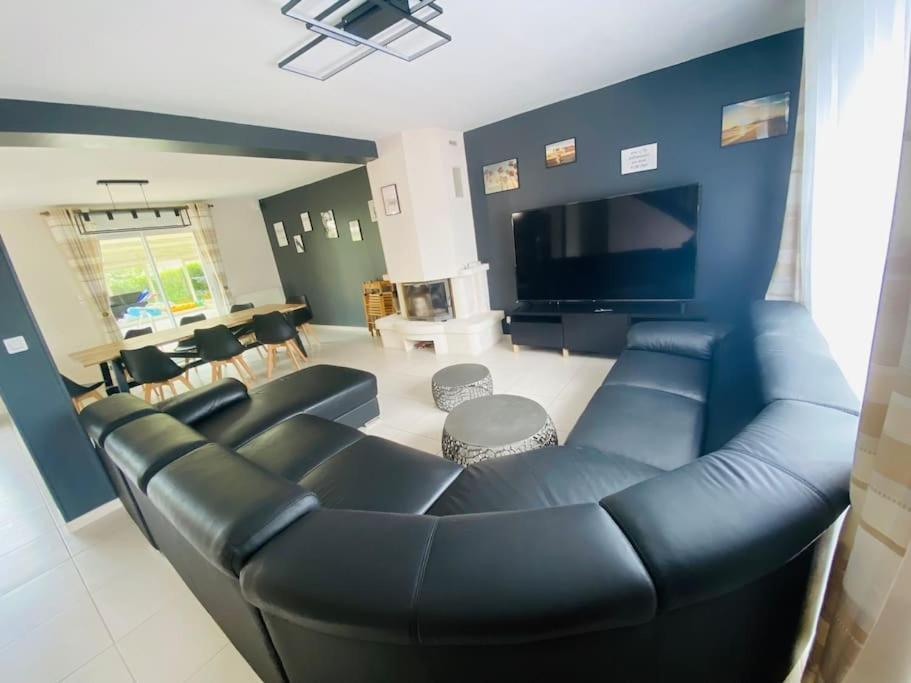 Villa Avec Piscine Chauffee A Moins 1H30 De Paris Saint-Pierre-des-Fleurs Экстерьер фото