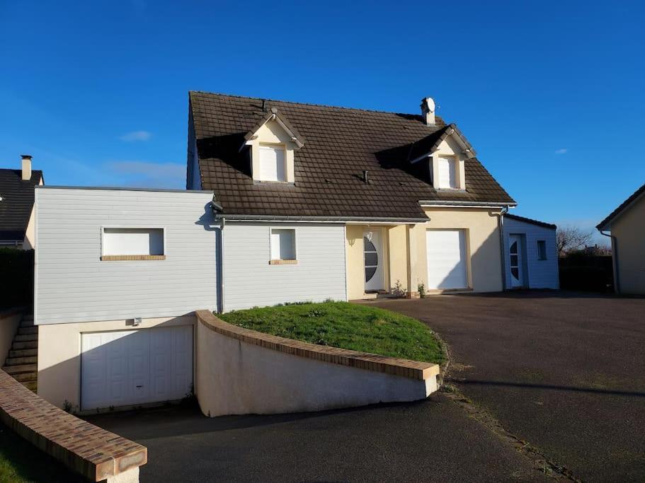 Villa Avec Piscine Chauffee A Moins 1H30 De Paris Saint-Pierre-des-Fleurs Экстерьер фото