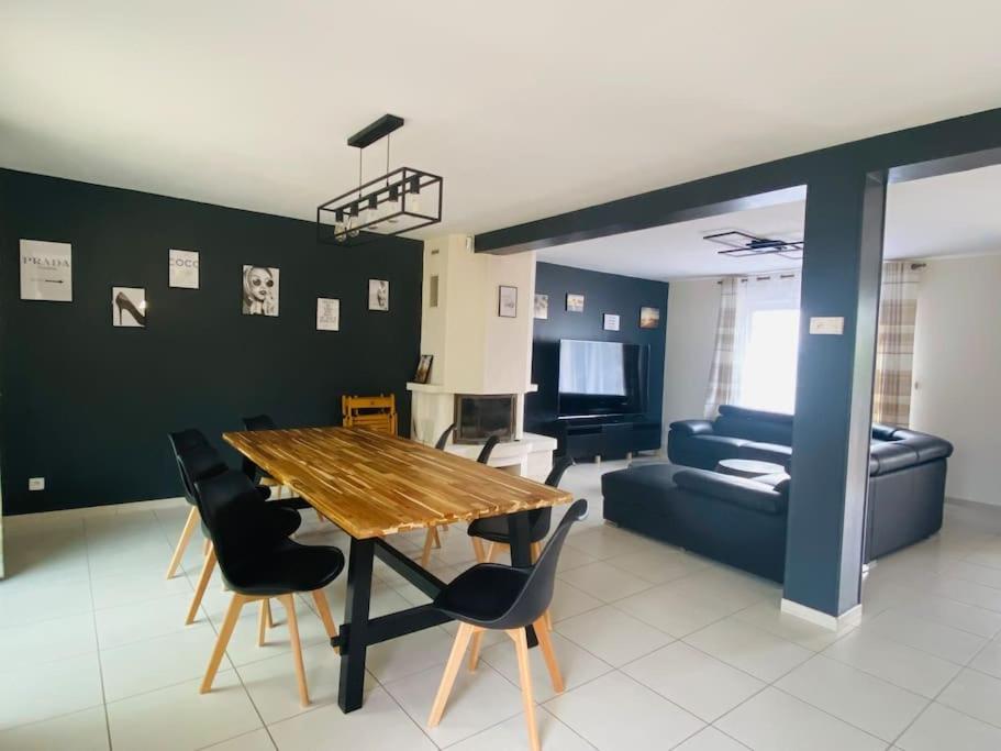 Villa Avec Piscine Chauffee A Moins 1H30 De Paris Saint-Pierre-des-Fleurs Экстерьер фото